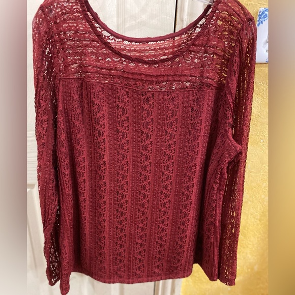 Lane Bryant Size 14/16 Lace Cranberry Blouse - Picture 1 of 3